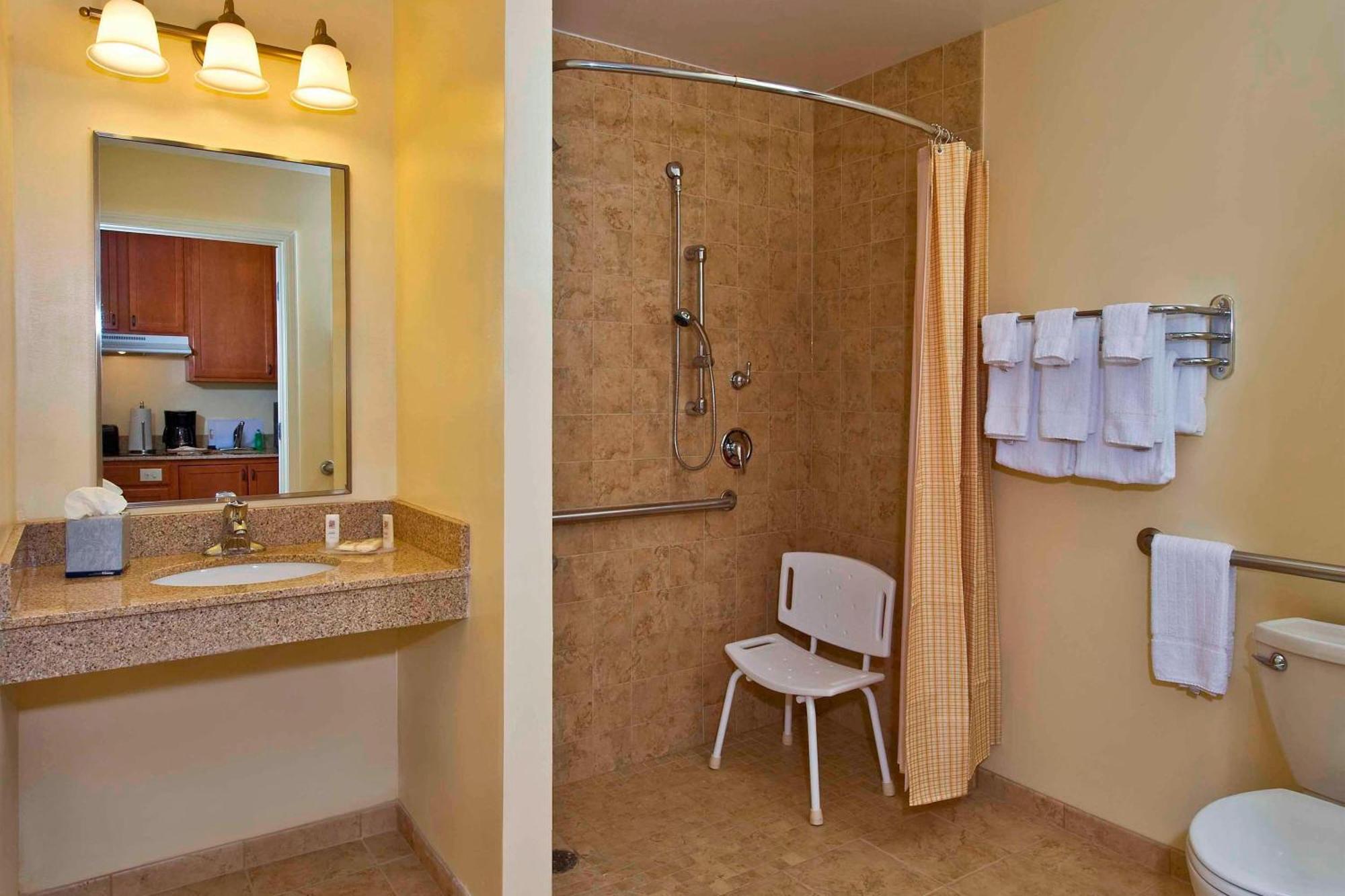 Towneplace Suites By Marriott Clinton At Joint Base Andrews Екстер'єр фото