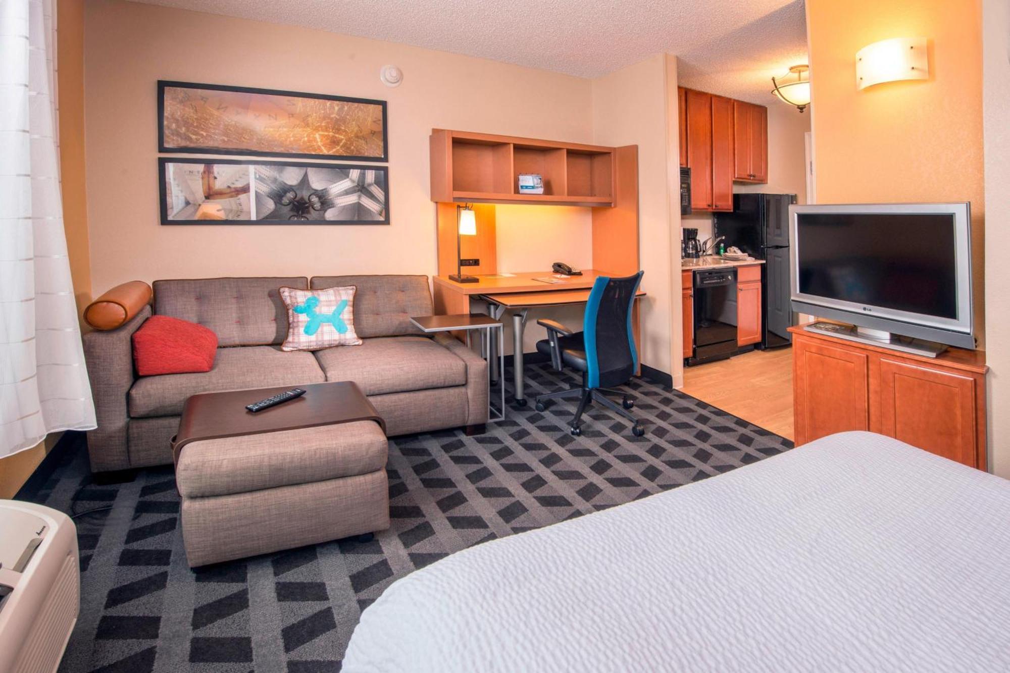 Towneplace Suites By Marriott Clinton At Joint Base Andrews Екстер'єр фото
