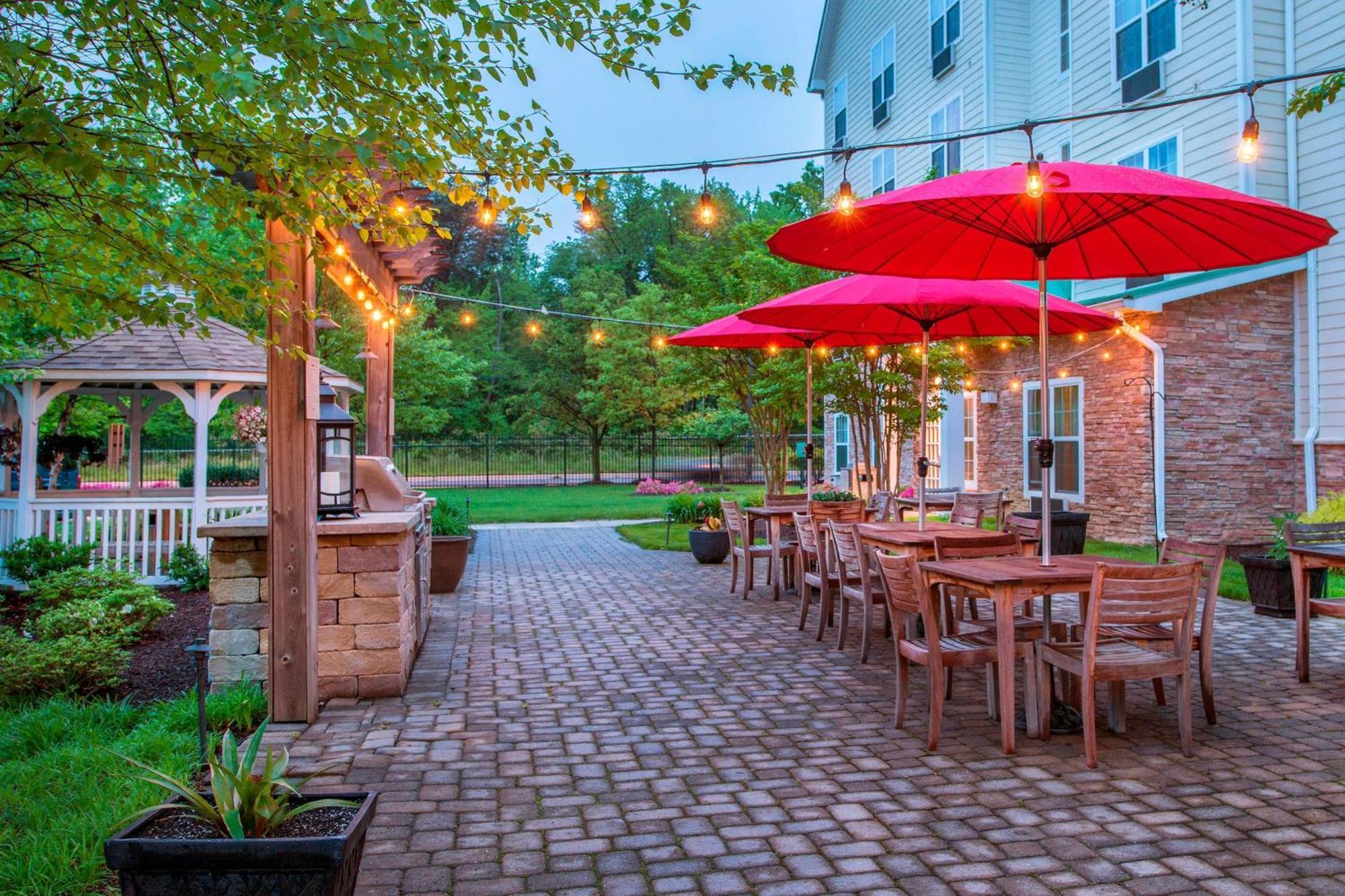 Towneplace Suites By Marriott Clinton At Joint Base Andrews Екстер'єр фото