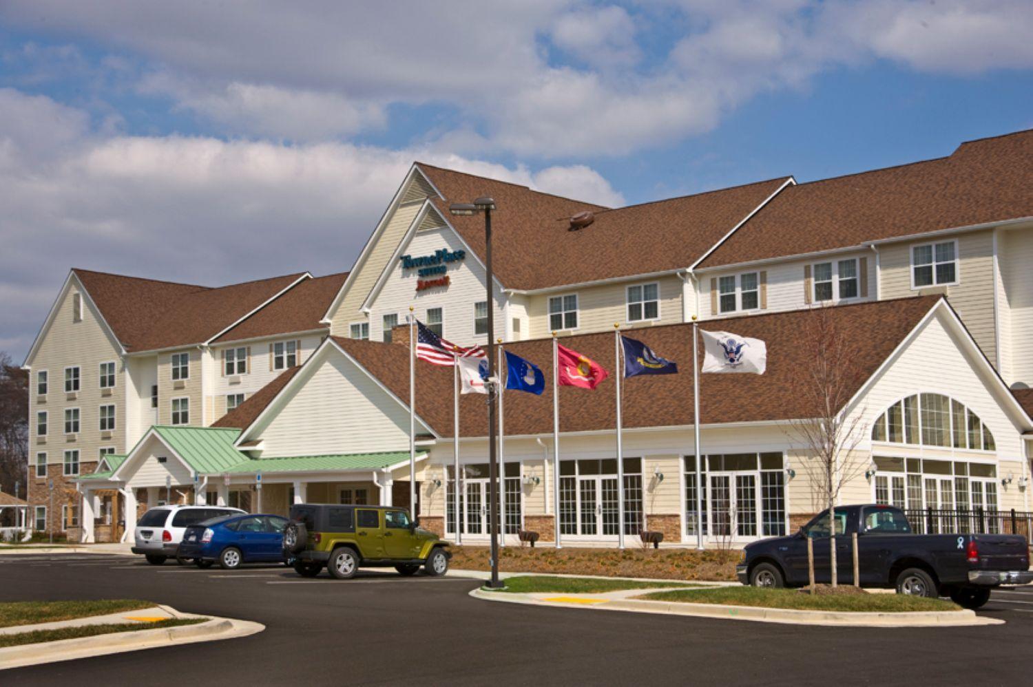 Towneplace Suites By Marriott Clinton At Joint Base Andrews Екстер'єр фото